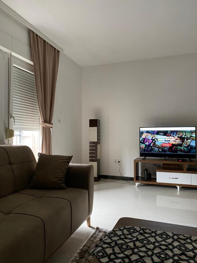 Capital Apartment Prishtina Pristina Eksteriør billede